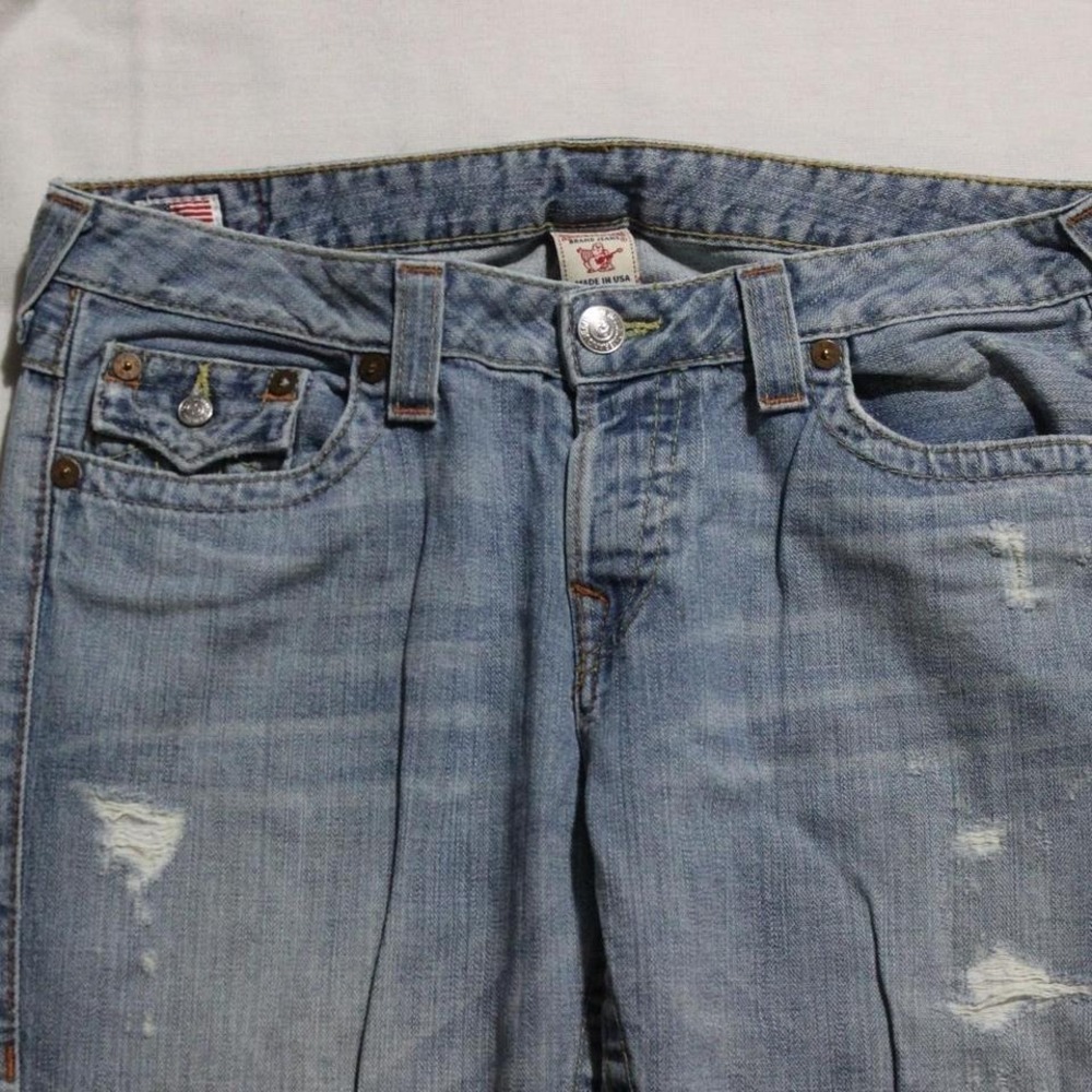 Womens Y2K Light Wash True Religion Cameron Distressed Straight Fit Jeans - Picture 4 of 8